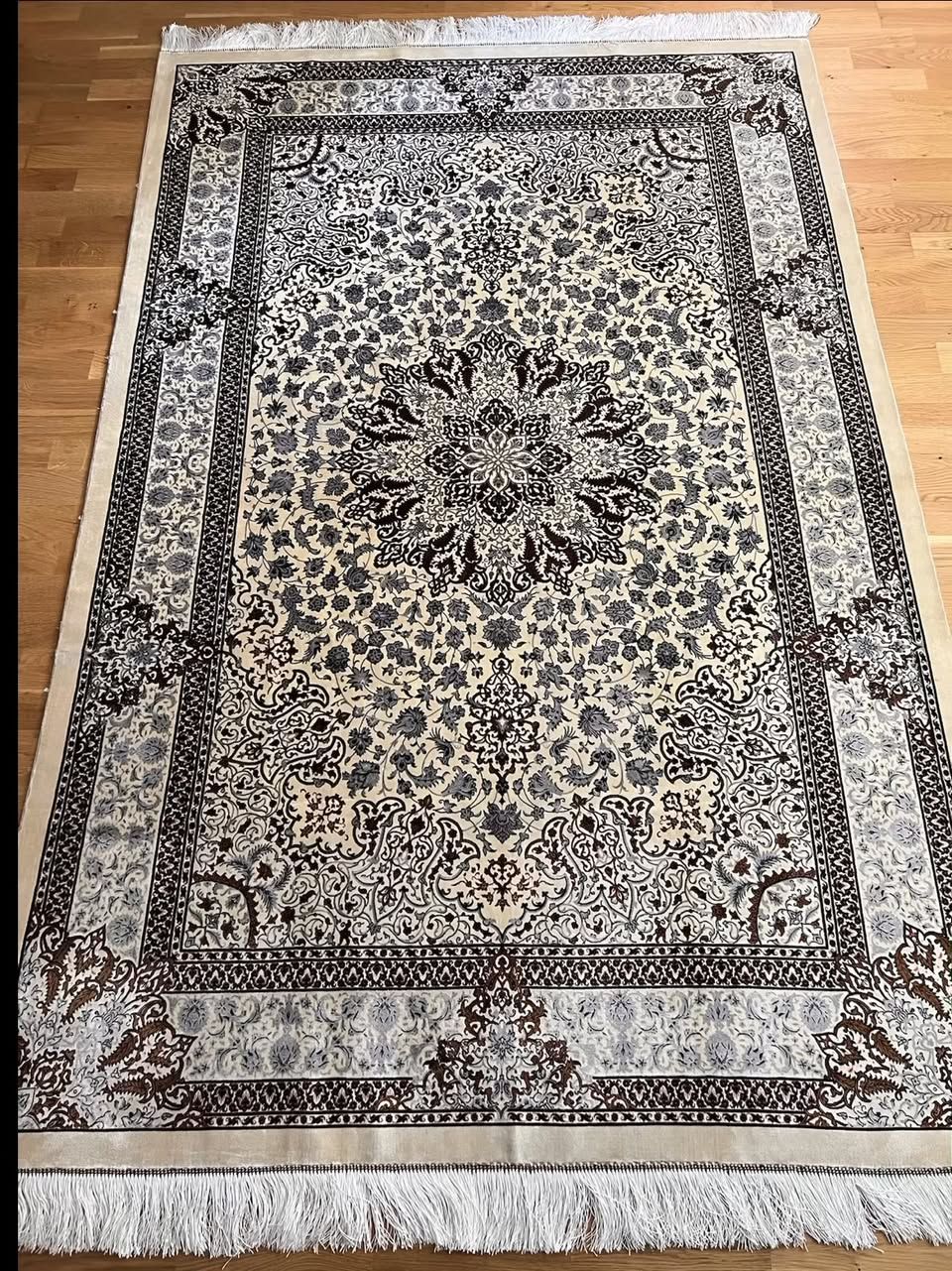 Продажа персидских ковров из Ирана — фото 1